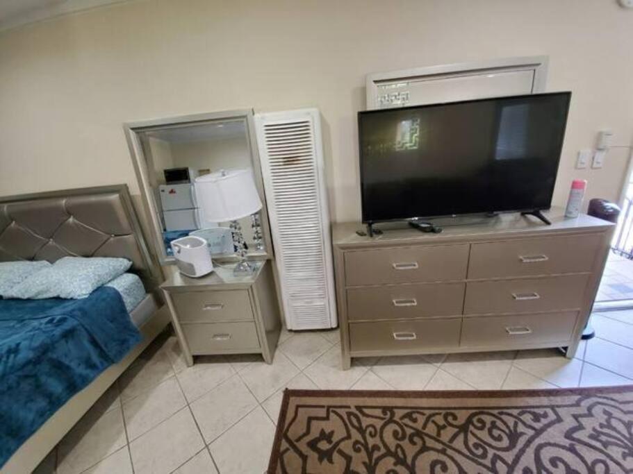 Lovely Single Apartment Los Angeles Luaran gambar